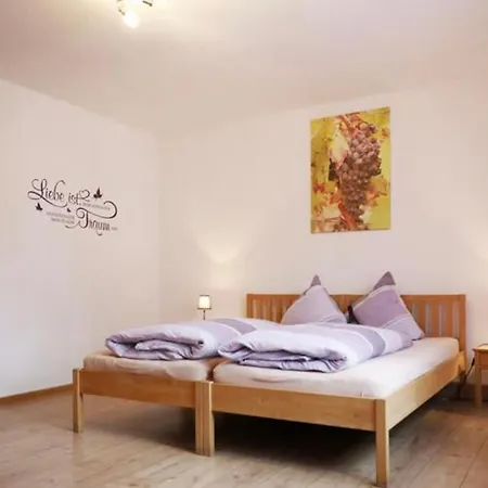 Gaestezimmer Weingut Roesch Duttweiler Extérieur photo