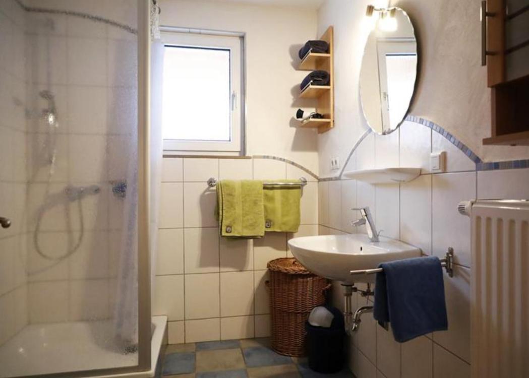 Appartement Gaestezimmer Weingut Roesch Duttweiler